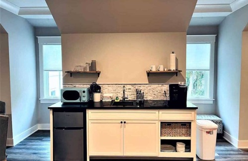 Olde Town Apartment | Charming Designer Studio in the Heart of Historic Old Town Bluffton