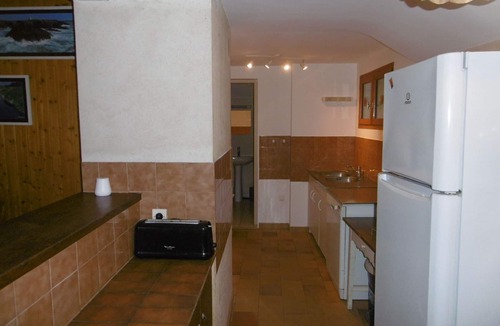 Mareil-sur-Loir Cottage | Charming Detached House, Shaded Garden, Near Lake & Family Activities