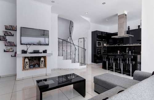 Gennadi House | Charming Diamond Villa near Gennadi beach