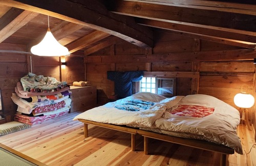 Toei Bed & Breakfast | Charming Dining & Breakfast in Toei with AC, WiFi