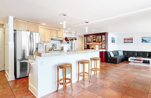 Oceanside Apartment | Charming, dog-friendly historical home with gorgeous ocean views