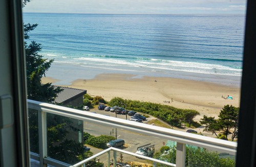 Oceanside Apartment | Charming, dog-friendly historical home with gorgeous ocean views