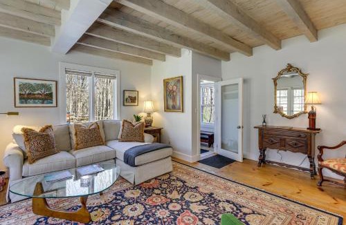 Dorset House | Charming Dorset Cottage Nestled in the Treetops