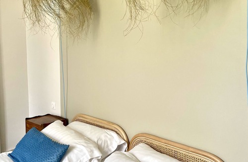 Bouchemaine Bed & Breakfast | Charming double room at Château Le Fresne