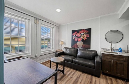 Conway Apartment | Charming Downtown Loft with City Views