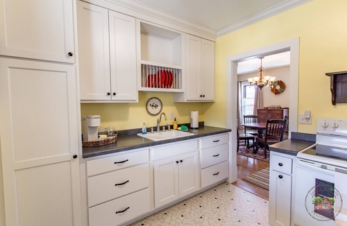 New Glarus Apartment | Charming Downtown Two Bedroom w/Fireplace