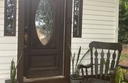 Rutherfordton House | CHARMING DOWNTOWN HISTORIC HOME IN THE HEART Of IT ALL!!