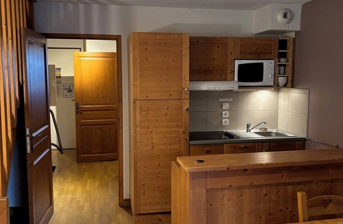 Les Claux Apartment | Charming Duplex 4-8 people, Vars-les-Claux, le hameau des Rennes.
