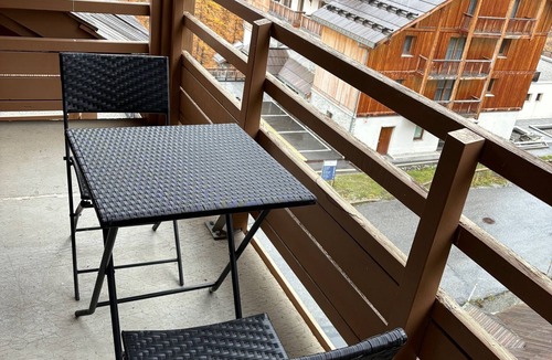 Les Claux Apartment | Charming Duplex 4-8 people, Vars-les-Claux, le hameau des Rennes.