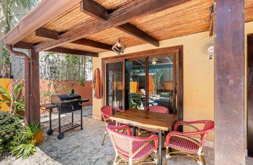 Potrero House | Charming Duplex in Playa Potrero Surfside Community, with a Private Pool, Cozy Interior and Walkable Access to the Beach