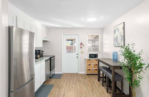 Zephyrhills House | Charming Duplex in Zephyrhills! 🌴