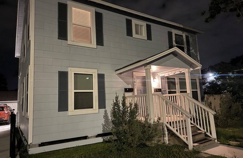 Del Mar Apartment | Charming duplex - convenient, comfortable, Close to It All. Beach, Work & Play!