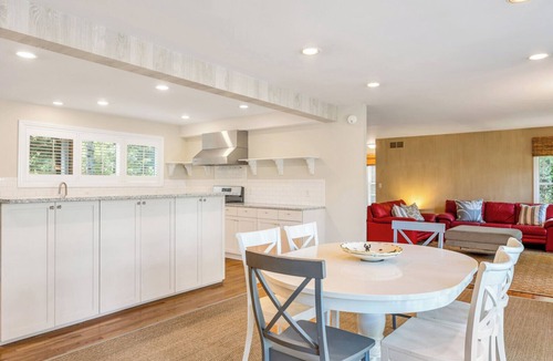 Village of East Hampton House | Charming East Hampton Cottage with Lush Gardens & Indoor-Outdoor Living