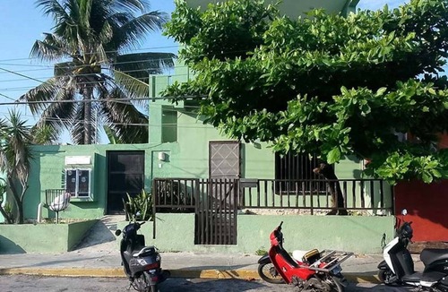 Colonia Salina Chica Apartment | Charming , Economical Studio in wonderful Isla Mujeres with AC, WiFi