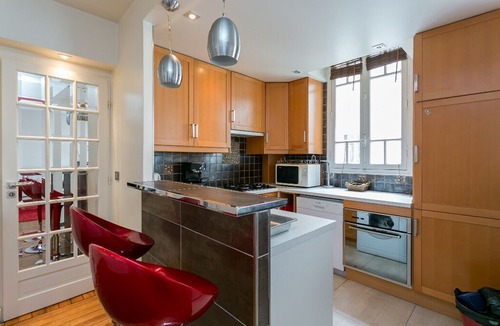 Grenelle Apartment | Charming Eiffel tower apartment