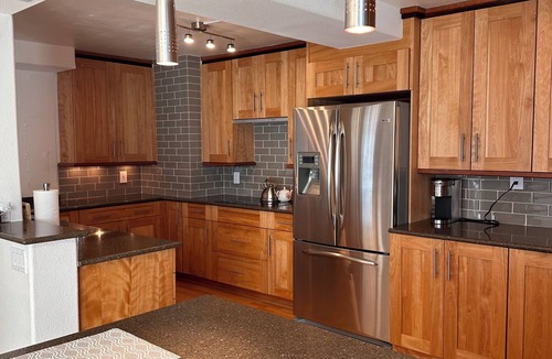 LoDo Apartment | Charming elegant high-rise apartment in heart of Denver.