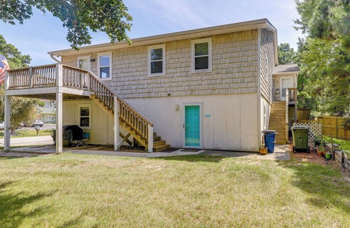 Emerald Isle House | Charming Emerald Isle Escape < 1 Mi to Beach!