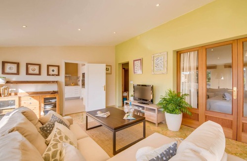Binissalem Apartment | Charming Escape in Binissalem