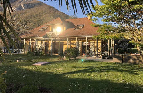 Menthon-Saint-Bernard House | Charming family home,(6bed-4bath) quiet, refined, lake and mountain views,