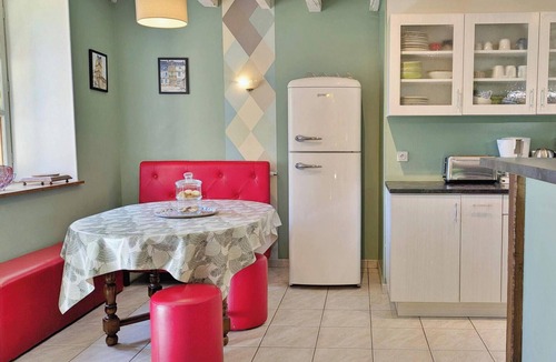 Niafles Cottage | Charming family cottage with private garden and spa, fishing and ecological swimming, pets allowed