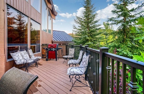 Deer Valley Villa | Charming family- friendly 4-bedroom villa with wi-fi and hot tub