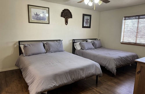 Blanco House | Charming farmhouse close to the Quality Waters and Navajo Lake Marina.