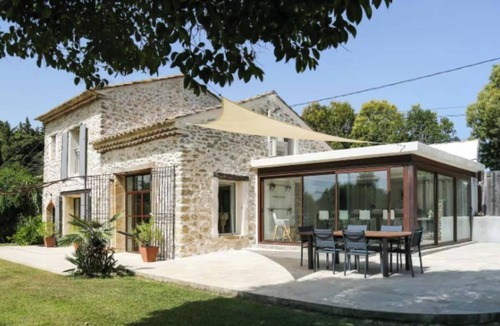 Cheval-Blanc Villa | Charming Farmhouse with Private Pool & Stunning Luberon Views