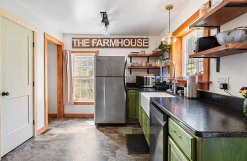 Wilmington House | Charming Farmhouse, Sauna - 4 bedrooms, WiFi, AC in Upper Jay