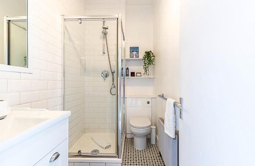 Tufnell Park Apartment | Charming First Floor Flat in Tufnell Park