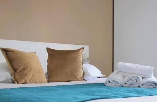 Grandcamp-Maisy Hotel | Charming Fishing Port of Grandcamp-Maisy View! Parking, Pool, Pets Allowed!