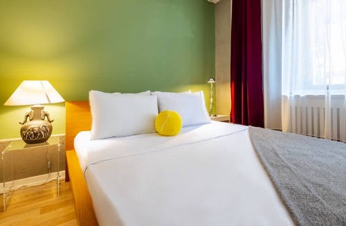 Cihangir Apartment | Charming Flat Close to Transit Hub in Central