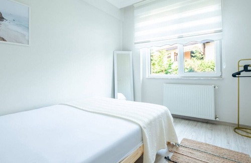 Sapanca Apartment | Charming Flat with Balcony in Sapanca Sakarya