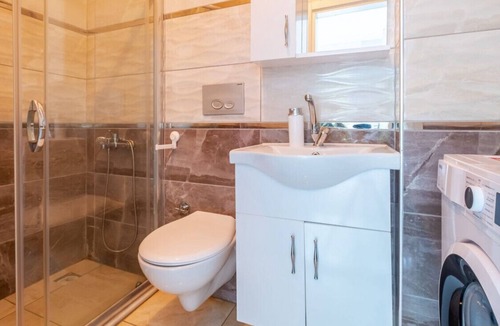 Sapanca Apartment | Charming Flat with Balcony in Sapanca Sakarya