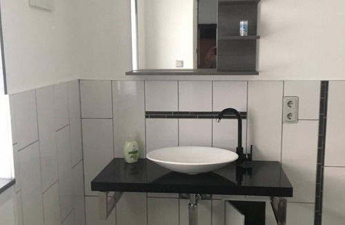 Frankenroda Apartment | Charming flat with barbecue and garden