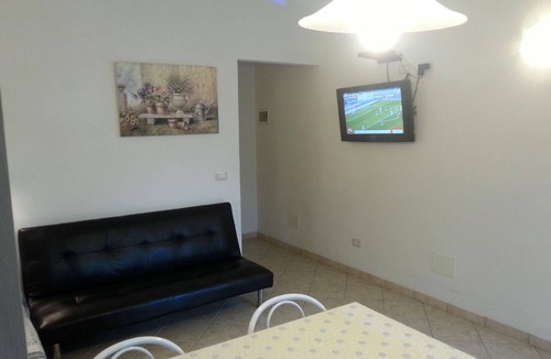 Lido di Capoliveri Apartment | Charming flat with private parking