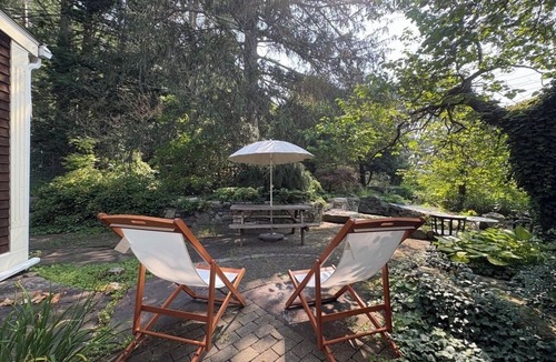 Tolland House | Charming Forest Getaway in a Restored 1850s Home