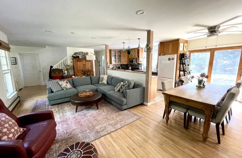 Clearwater Beach House | Charming Four Bedroom Home With Heated Pool Close To Beautiful Beaches