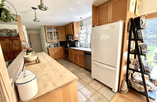 Clearwater Beach House | Charming Four Bedroom Home With Heated Pool Close To Beautiful Beaches