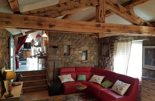 Antraigues-sur-Volane House | Charming Stone House by the River - Perfect for a Relaxing Vacation