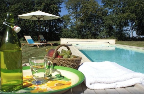 Malicorne House | Charming residence with private tennis court and very large heated swimming pool