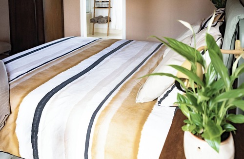 Graignes-Mesnil-Angot House | Charming Retreat Near D-Day Beaches & Carentan – Wellness & Relaxation Await!