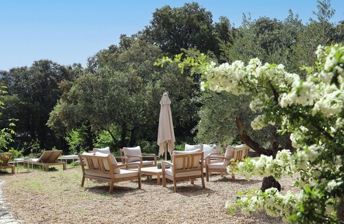 Saint-Marc-Jaumegarde House | Charming property with tennis court and swimming pool in Provence