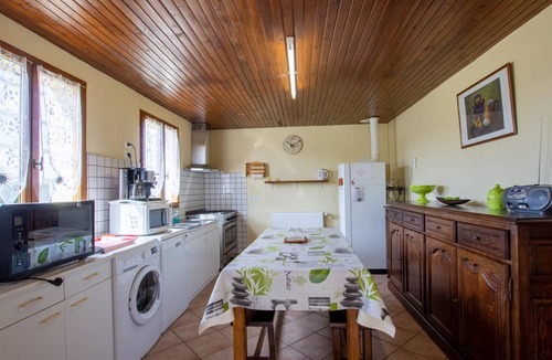 St-Michel-de-Double Cottage | Charming home for 6 in Dordogne, nature retreat