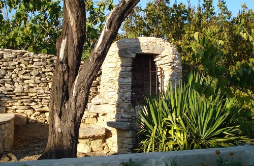 Saint-Saturnin-les-Apt Cottage | CHARMING GITE IN PROVENCE BETWEEN VENTOUX AND LUBERON DETACHED HOUSE