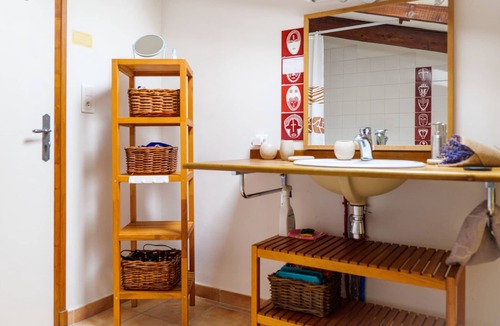 Saint-Saturnin-les-Apt House | Charming cottage in Provence. Saint Saturnin of Apt