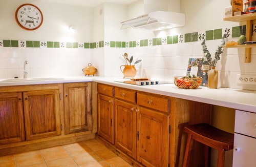 Saint-Saturnin-les-Apt House | Charming cottage in Provence. Saint Saturnin of Apt