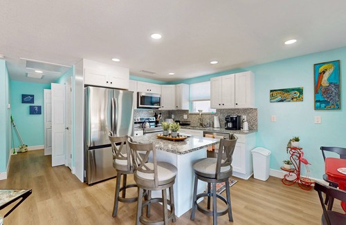 Bradenton Beach Cottage | Charming, fully remodeled cottage steps from beach with WiFi & central AC