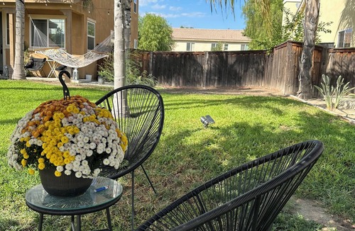 San Jacinto House | Charming Garden Retreat 1-bd with AC, fitness room in awesome San Jacinto CA