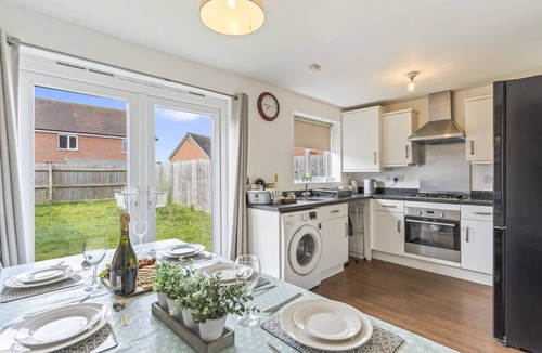 Leamington Spa House | Charming House in Leamington Spa with Free Parking