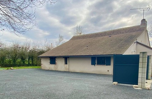 Courcelles-la-Foret Cottage | Charming Gîte Near Le Mans: 2 Bedrooms, Garage, Terrace, Close to Zoo and Circuit